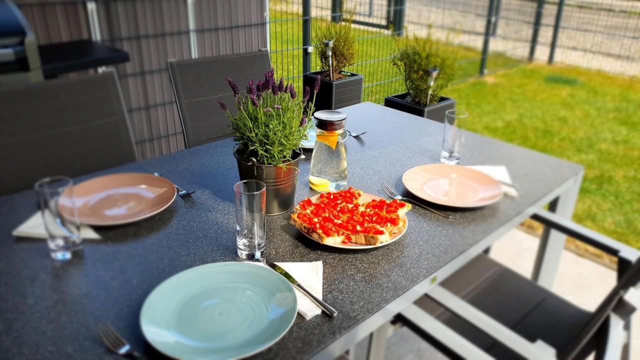 Luxurioeses Apartment Mit Garten & Terrasse In Der Naehe Vom See Im Schoenen Salzkammergut Gmunden Exterior foto